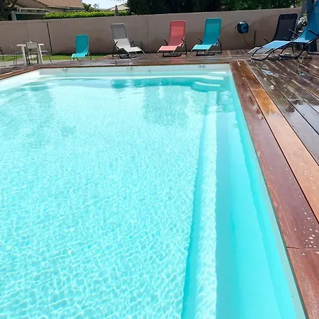 Marie-france Avec Piscine Privee 7p بيت للعطل