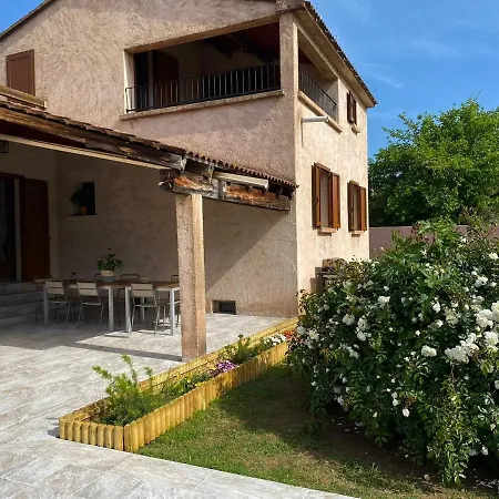 Marie-france Avec Piscine Privee 7p بيت للعطل سانتا لوسيا دى مورياني